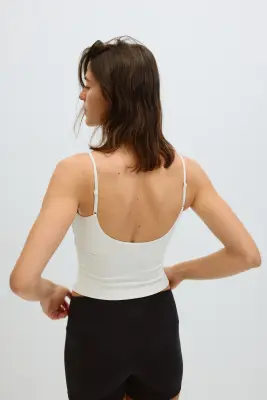 Top de sport avec soutien-gorge intégré SoftMove™ - Ivoire — photo 2