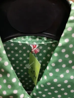Chemise verte à pois — photo 2