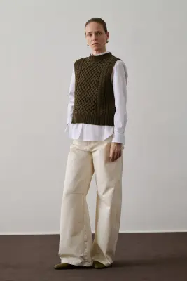 PULL GARETH KAKI CHINÉ