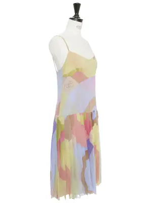 Robe à fines bretelles soie plissée imprimé violet anis et rose  Prix boutique 3000€ Taille XS — photo 3
