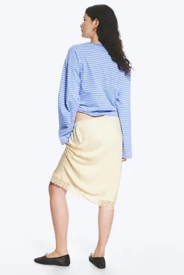 Jupe midi satin et dentelle - Beige cendré clair — photo 3
