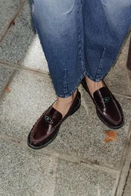 Mocassins à clou en cuir Femme — photo 2