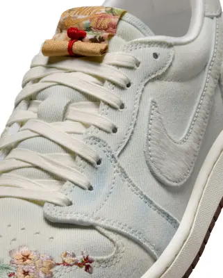 Air Jordan 1 Low OG Chinese New Year Year of the Horse — photo 5
