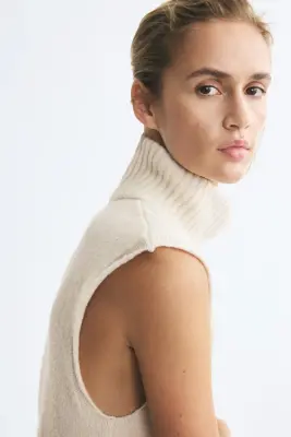 Pull sans manches avec col cheminée - Beige clair — photo 2