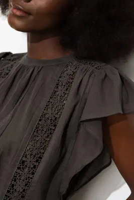 Blouse en cotonnade & guipures — photo 5