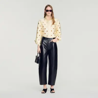  Chemise à trous à strass