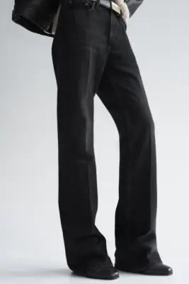 Jean bootcut avec plis - Noir — photo 1