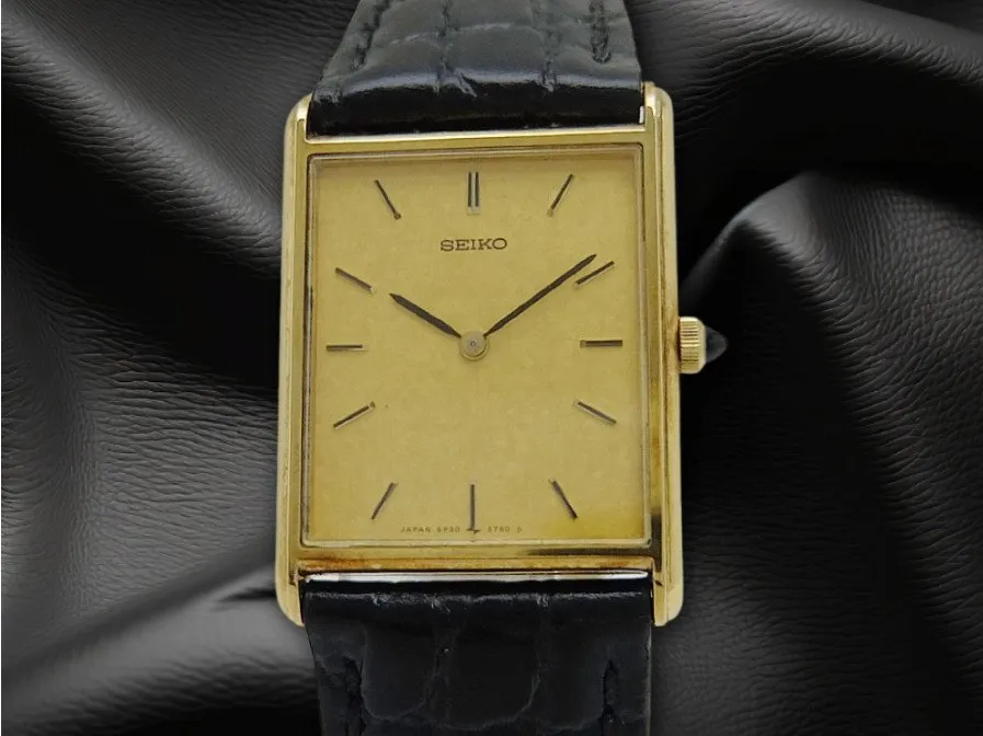 Montre 5p30-5a00