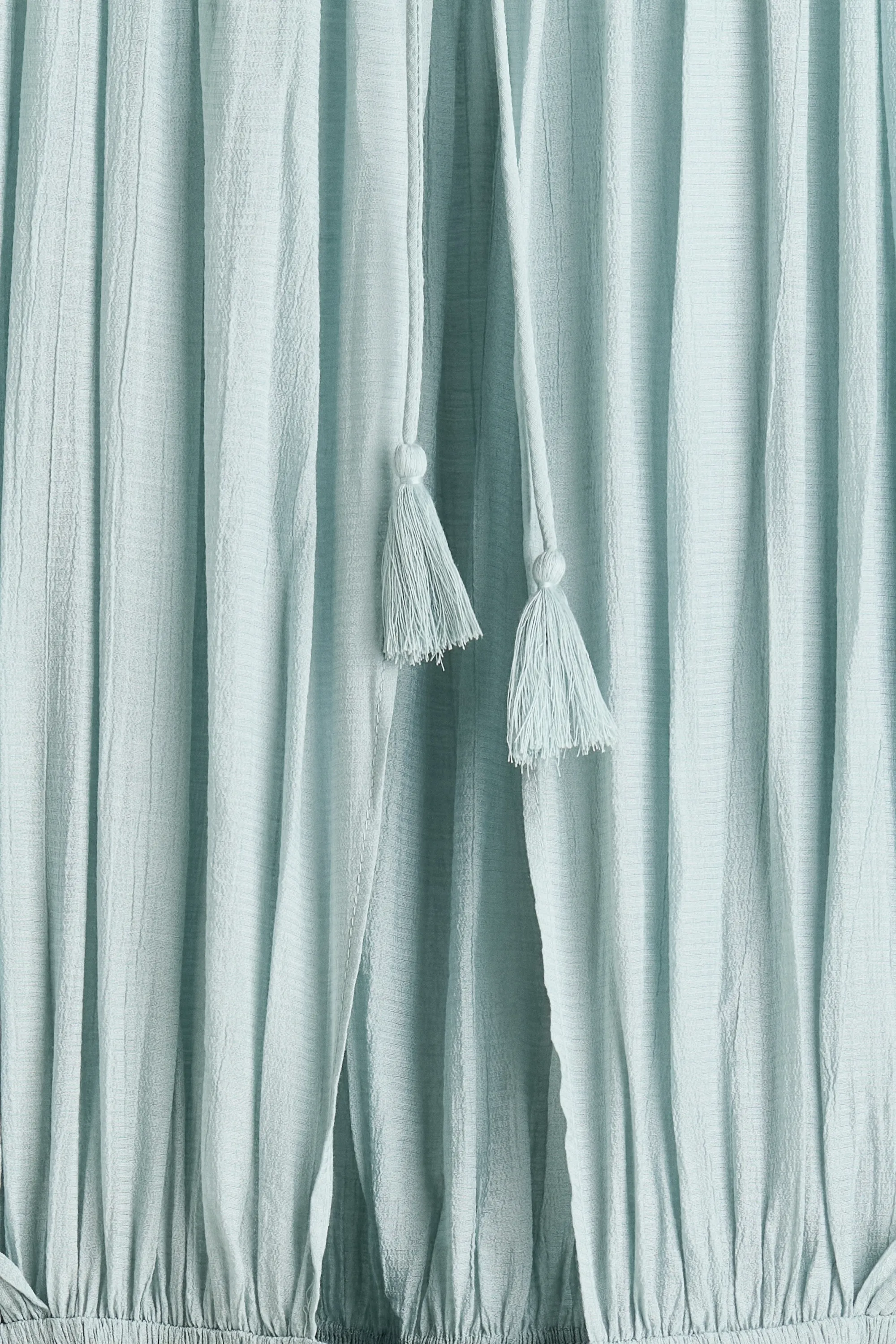 Robe smockée avec cape - Turquoise clair