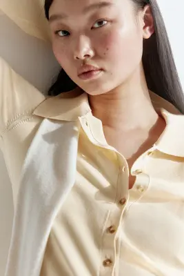 Top à boutons en maille fine - Beige clair — photo 3
