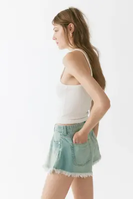 Short frangé en denim - Bleu denim clair — photo 3