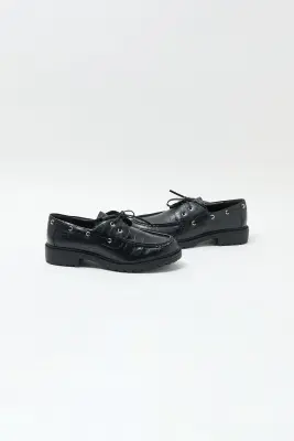 Mocassin en simili croco Femme — photo 1