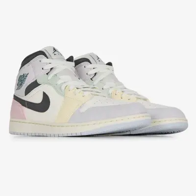 AIR JORDAN 1 MID — photo 2