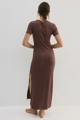 Longue robe T-shirt - Marron foncé — photo 2