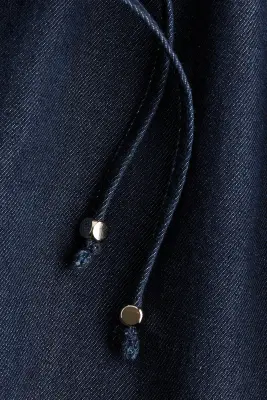 Short en denim avec cordon de serrage - Bleu denim foncé — photo 2