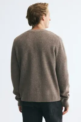 Gilet Regular Fit en maille de laine côtelée - Taupe foncé — photo 3