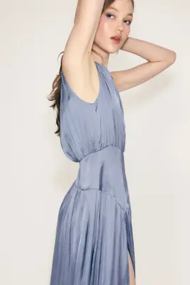 Robe froncée en satin - Bleu — photo 3