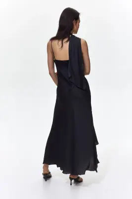 Robe à écharpe en satin - Noir — photo 3