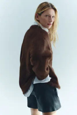 Pull oversize en mohair mélangé - Marron foncé — photo 4