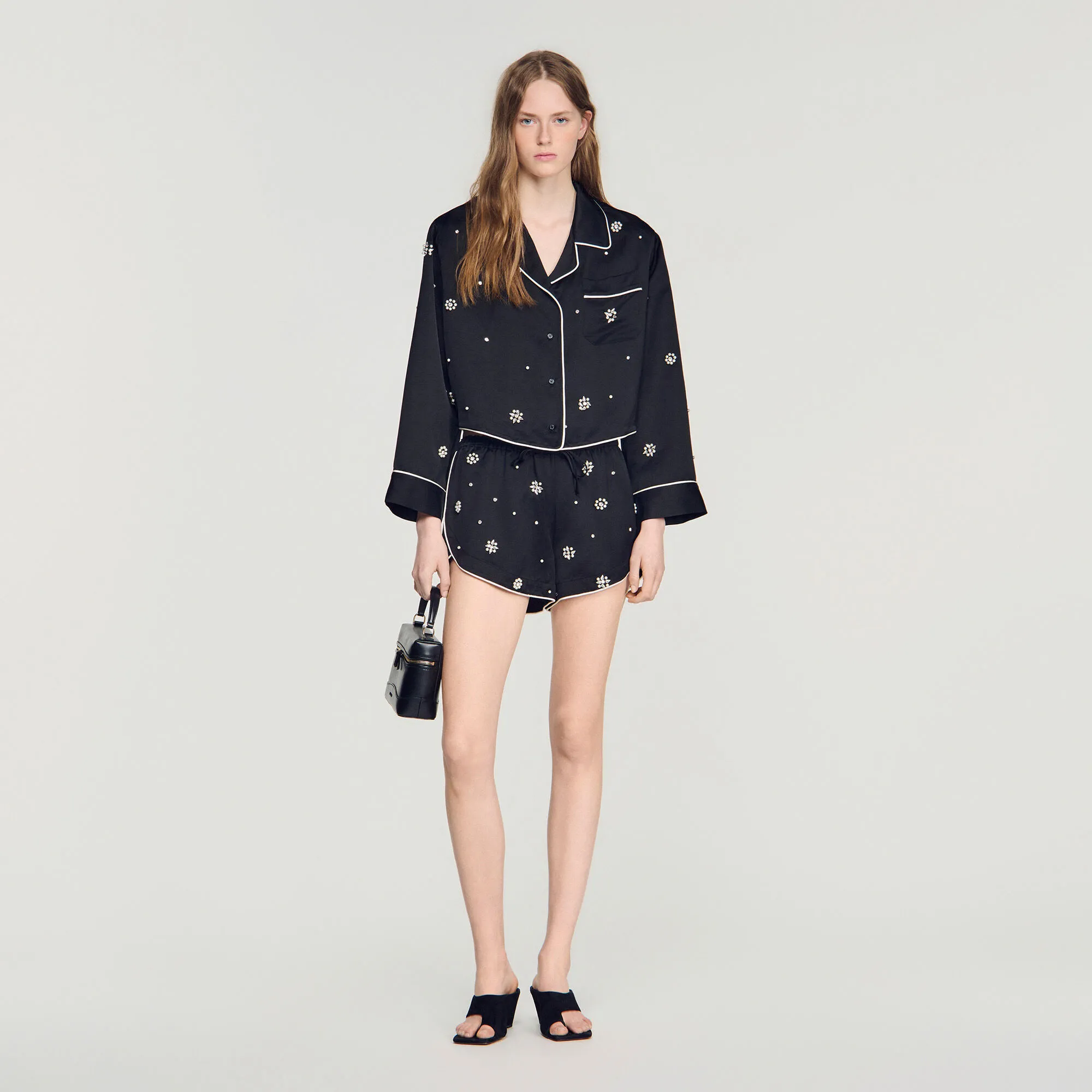Short brodé perles et strass