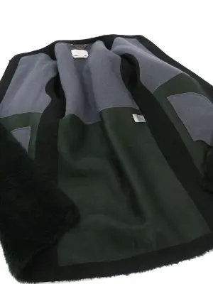 Manteau shearling en peau retournée vert foncé Prix boutique 6650$ Taille 36 — photo 5