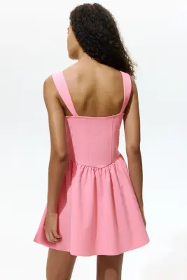 Robe avec liens à nouer et jupe évasée - Rose — photo 3
