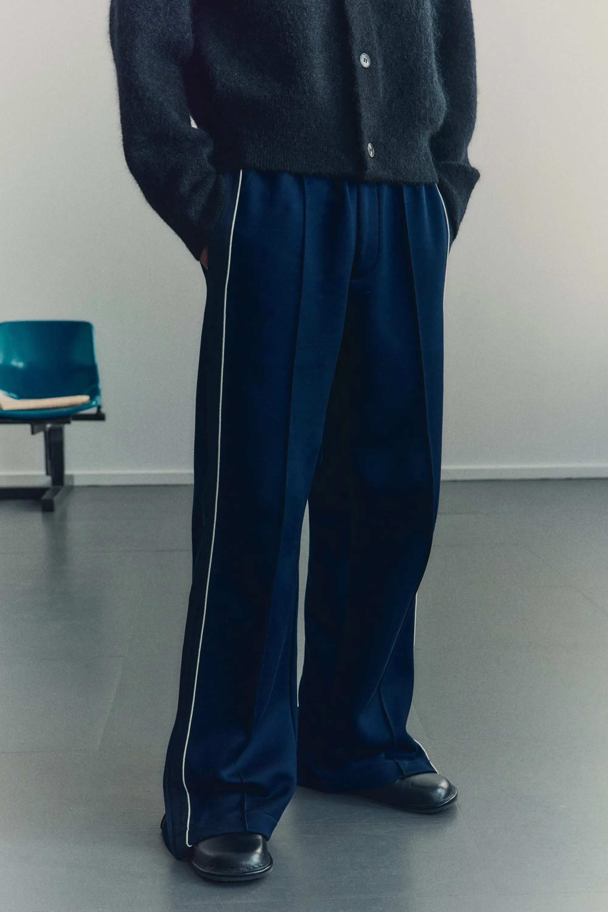 Pantalon de survêtement évasé Regular Fit - Bleu foncé