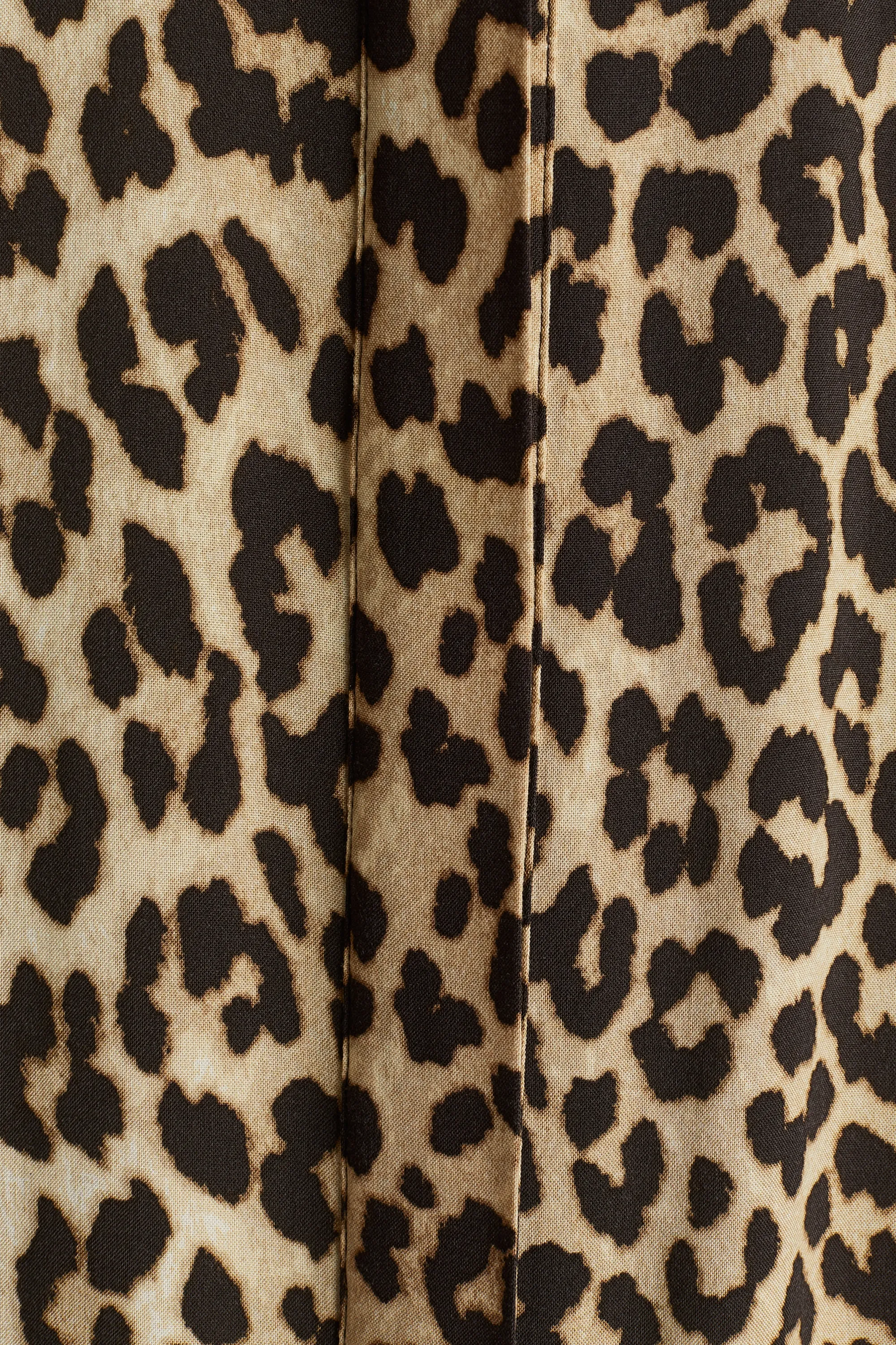 Robe chemise en viscose avec ceinture à nouer - Beige clair/imprimé léopard