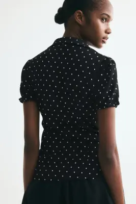 Top à boutons avec manches bouffantes - Noir/pois — photo 3