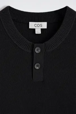 PULL HENLEY EN MAILLE DE COTON - NOIR — photo 5