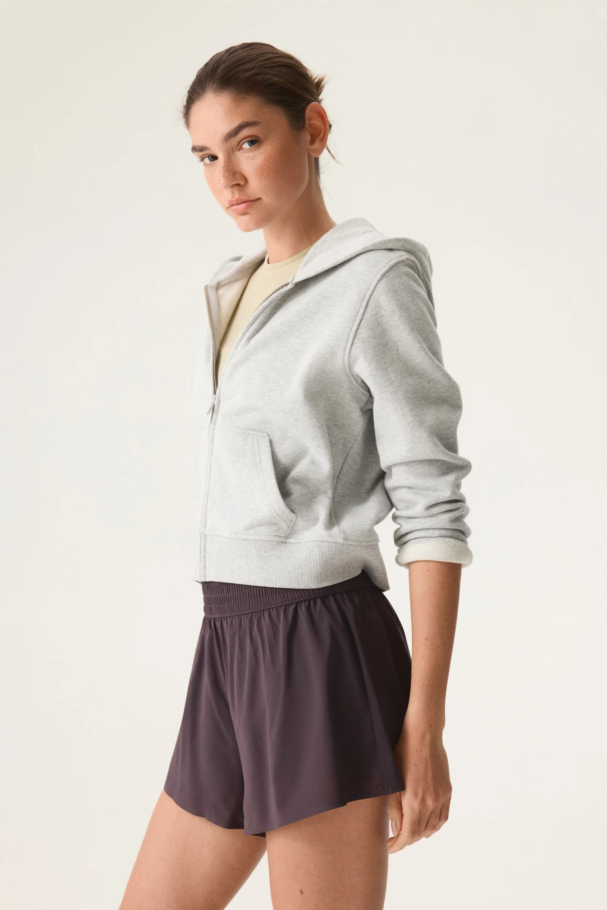 Short de sport superposé avec poche - Prune