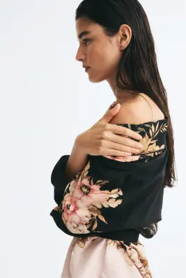 Veste en viscose mélangée avec ceinture à nouer - Noir/fleuri — photo 4