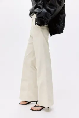Pantalon bootcut en velours côtelé - Crème — photo 3