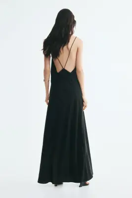 Robe à bretelles fines avec dos ouvert - Noir — photo 2