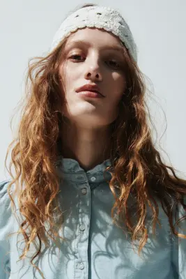Frill-trimmed denim blouse - Bleu denim pâle — photo 1