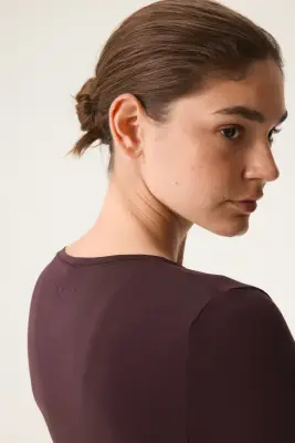Top de sport croisé en modal - Prune chocolat — photo 2