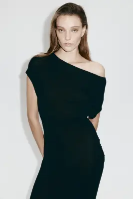 Robe asymétrique en laine mérinos - Noir — photo 1