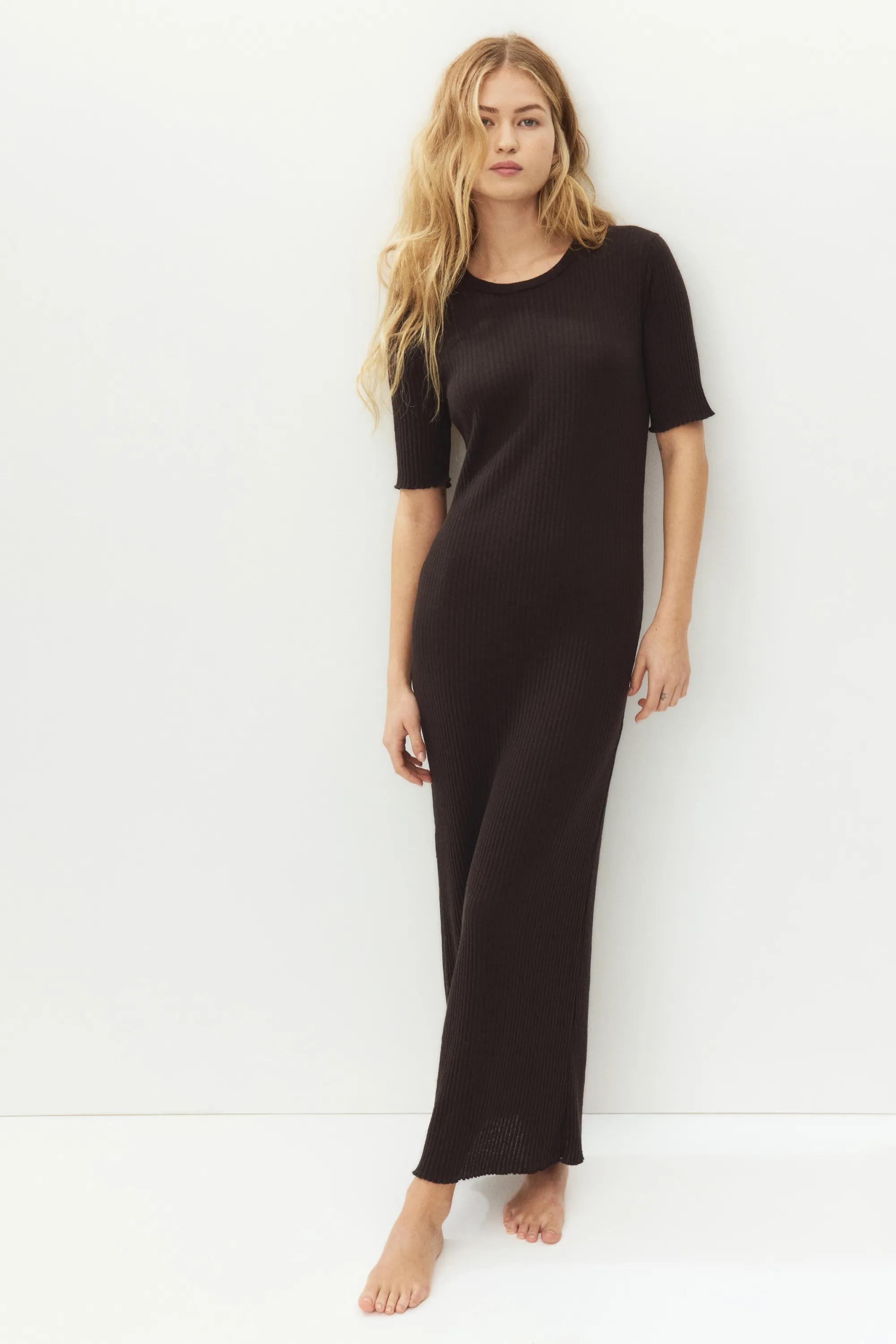 Robe T-shirt en maille côtelée - Marron foncé
