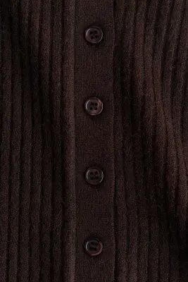 Pull en maille côtelée avec col cheminée - Marron foncé — photo 4