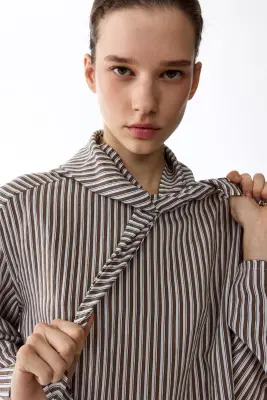 Blouse oversize avec foulard - Marron/rayé — photo 2