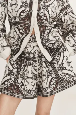 Short en coton avec broderie anglaise - Beige clair/motif — photo 2