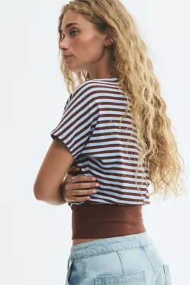 Boat-neck cotton top - Marron foncé/rayé — photo 3
