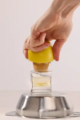 (eau de parfum rechargeable) L'Eau D'Or Dort — photo 2