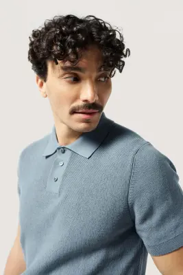 Le polo en maille - Bleu tempête