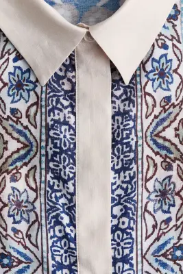 Chemise oversize en viscose mélangée - Bleu/motif — photo 3