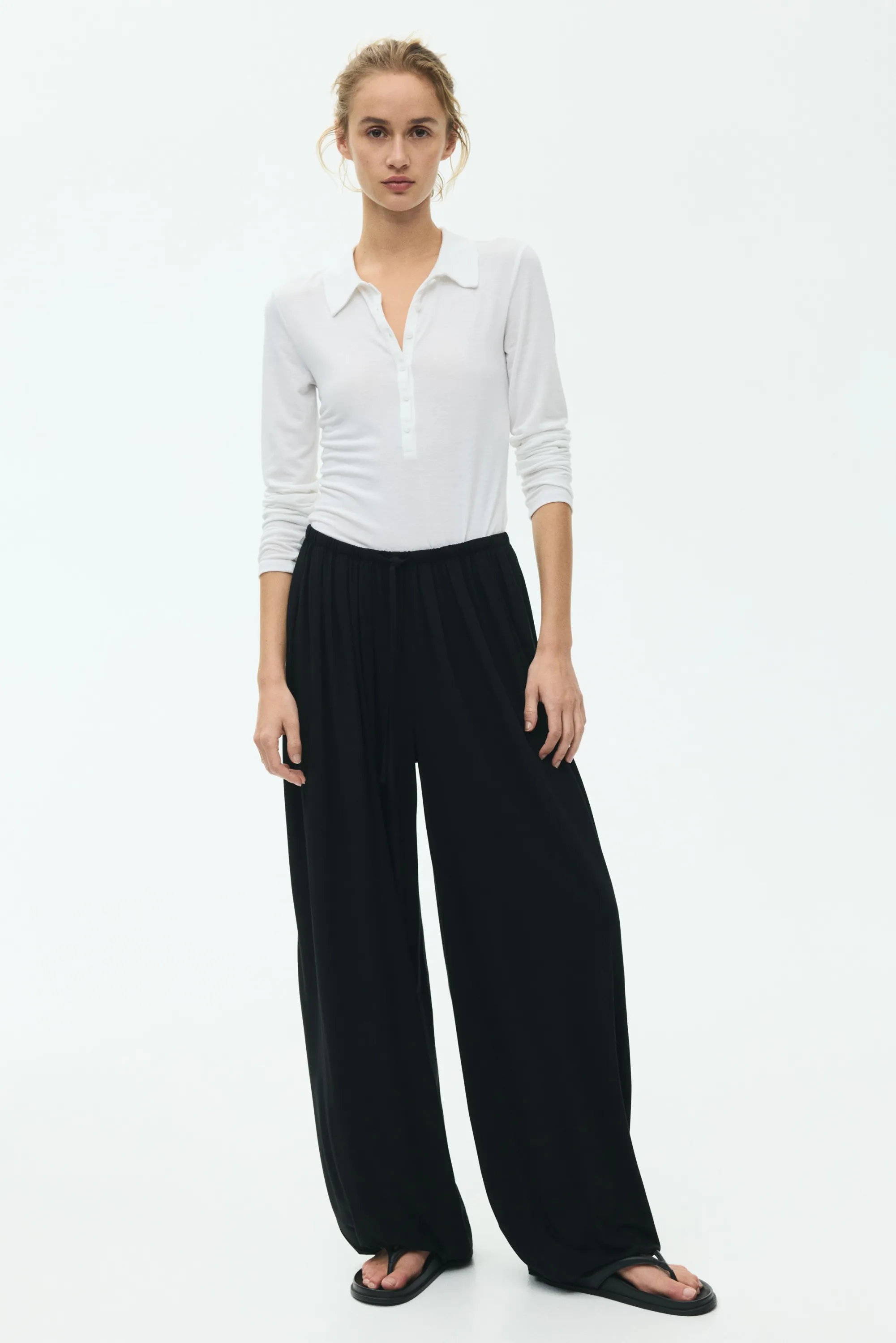 Pantalon à cordon avec jambes ballon - Noir