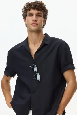 Chemise Relaxed Fit en lin mélangé avec col cubain - Noir — photo 1