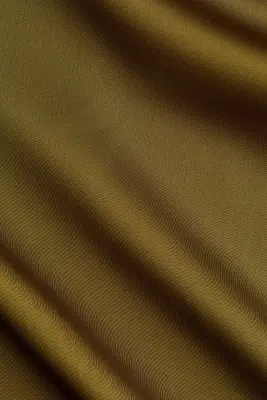 Blouse à col cheminée en satin - Vert olive foncé — photo 4