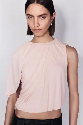 Top court avec détail façon cape - Rose pâle — photo 2