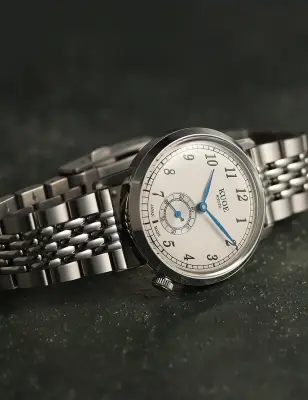 KUOE OLD SMITH 90-007 AUTOMATIQUE SILVER CREAM BLUE SILVER STAINLESS STEEL BRACELET — photo 4